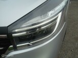 Renault-Trafic-2