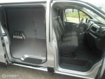 Renault-Trafic-8