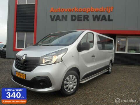 Renault-Trafic-0