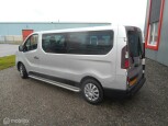 Renault-Trafic-2