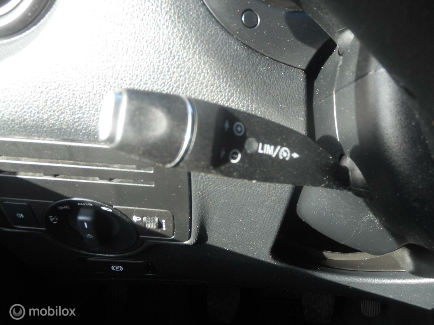 Mercedes-Benz-Vito-10