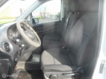 Mercedes-Benz-Vito-14