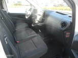 Mercedes-Benz-Vito-15