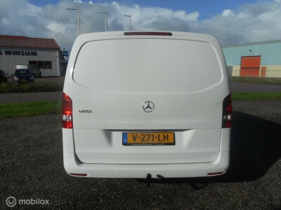 Mercedes-Benz-Vito-4