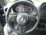Mercedes-Benz-Sprinter-13