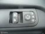 Mercedes-Benz-Sprinter-8