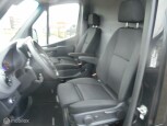 Mercedes-Benz-Sprinter-9