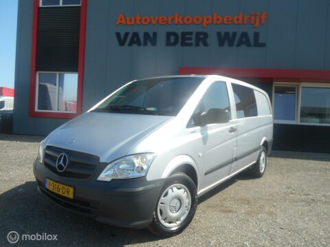 Mercedes-Benz-Vito-0
