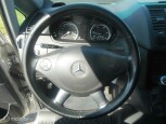 Mercedes-Benz-Vito-13
