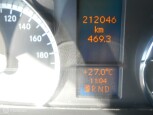 Mercedes-Benz-Vito-15