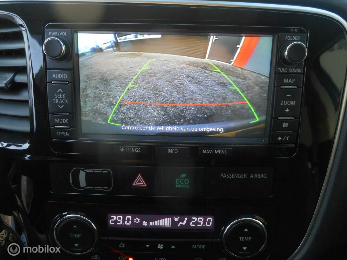 Mitsubishi-Outlander-14