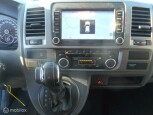 Volkswagen-Transporter-11