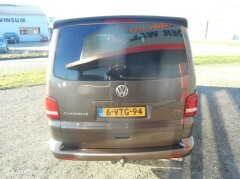 Volkswagen-Transporter-4