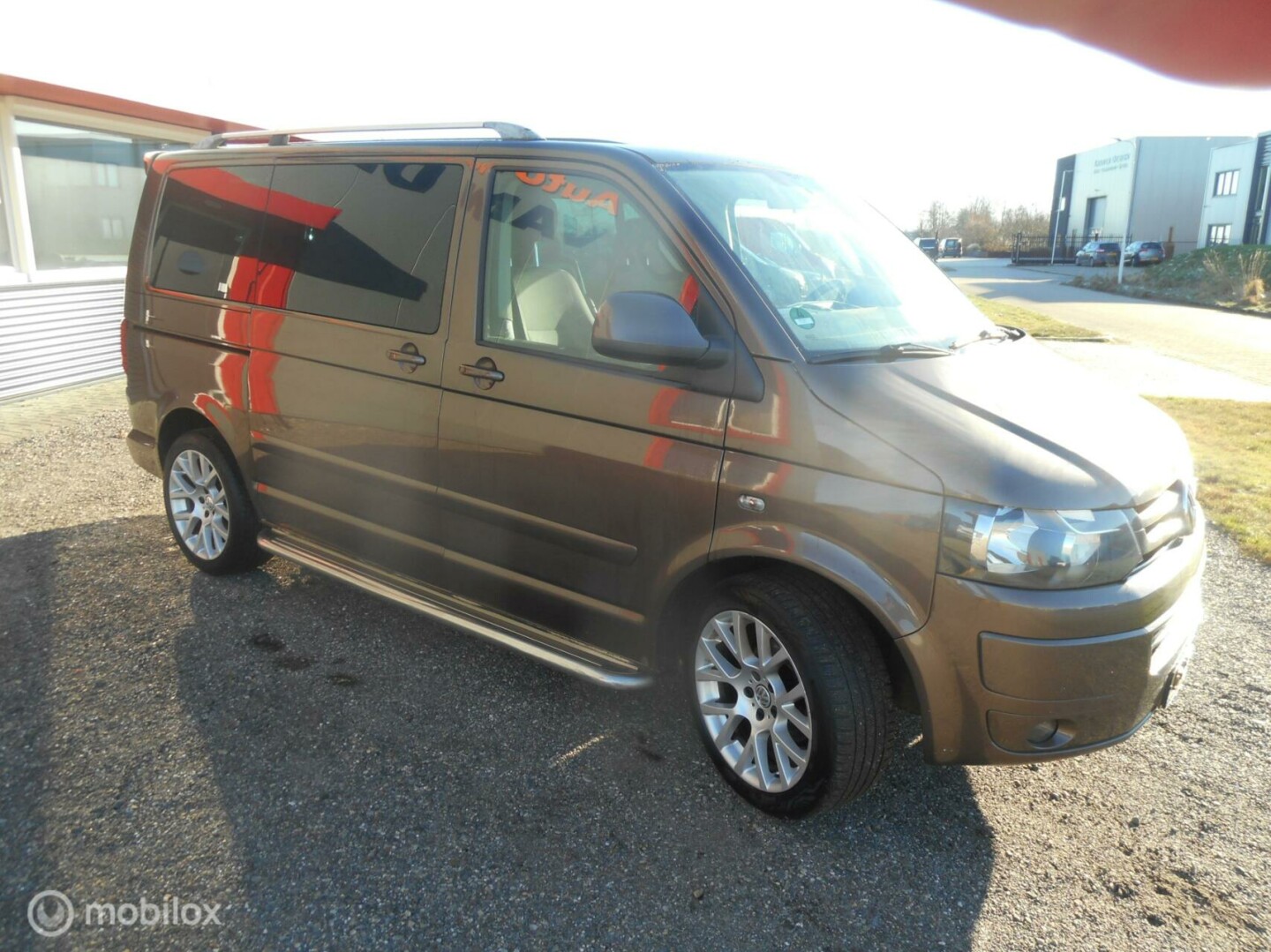 Volkswagen-Transporter-5