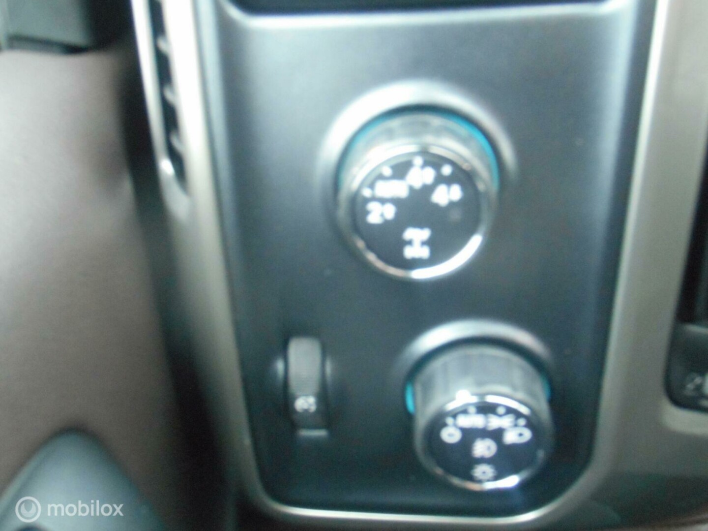 Chevrolet-silverado 4WD-20
