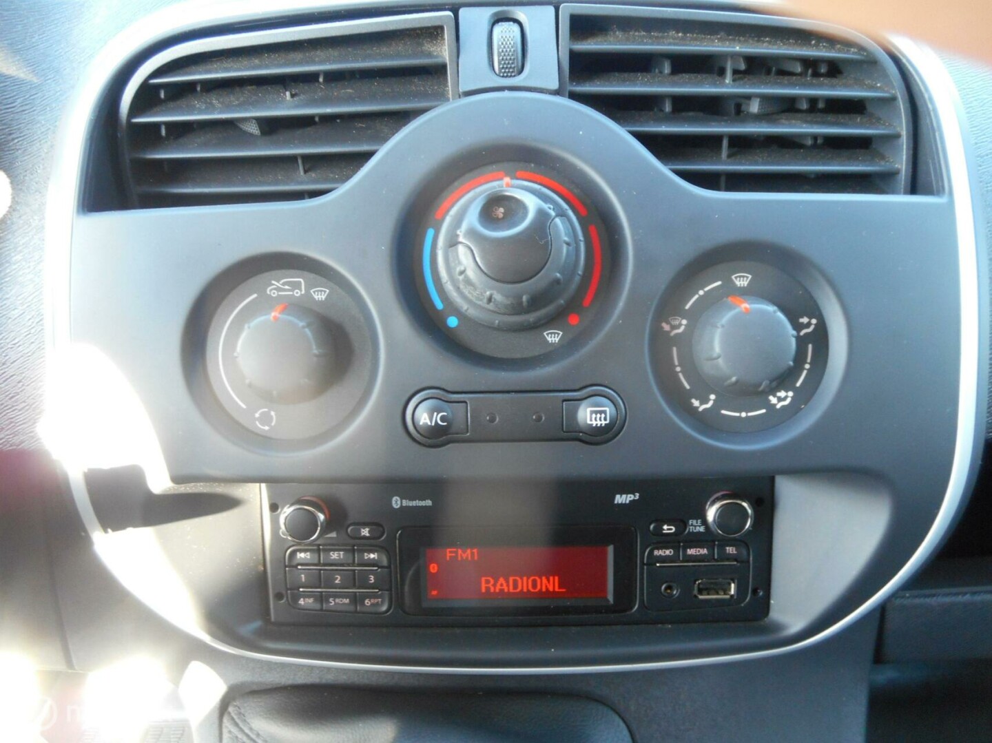 Renault-Kangoo-11