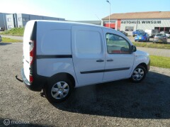 Renault-Kangoo-5