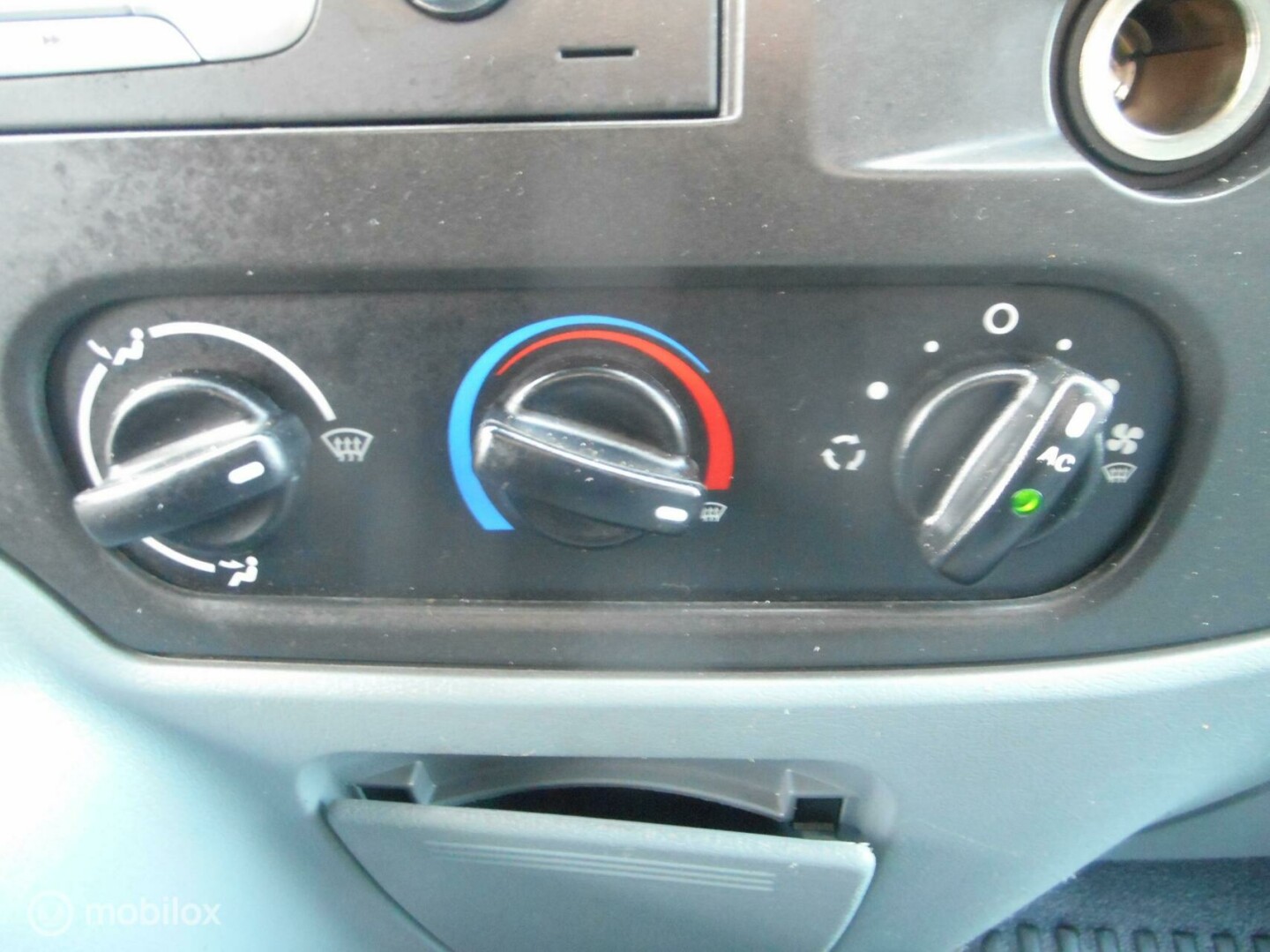 Ford-Transit-14