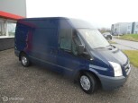 Ford-Transit-5