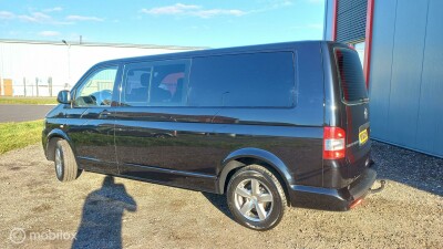 Volkswagen-Transporter-1
