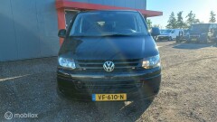 Volkswagen-Transporter-2