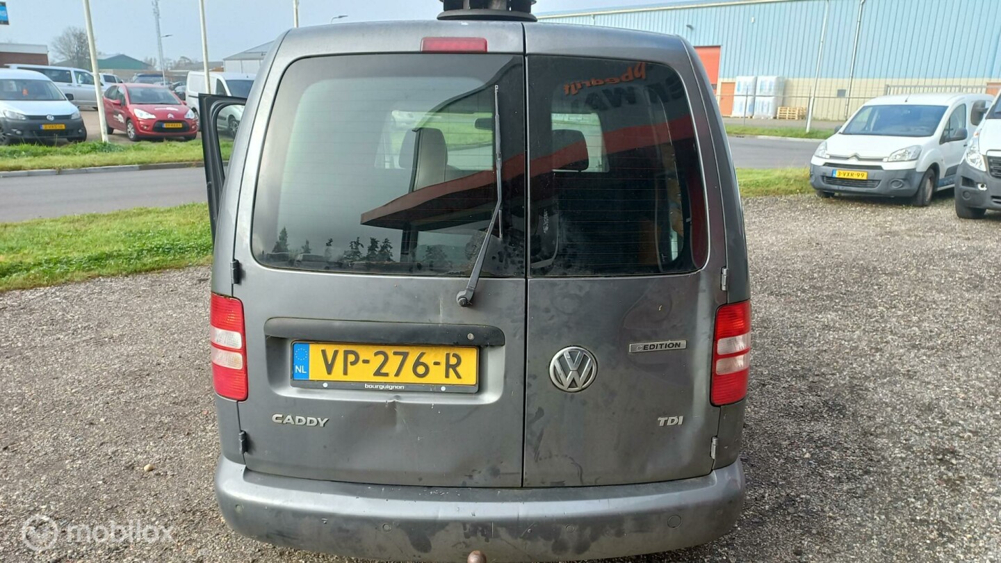 Volkswagen-Caddy Bestel-6