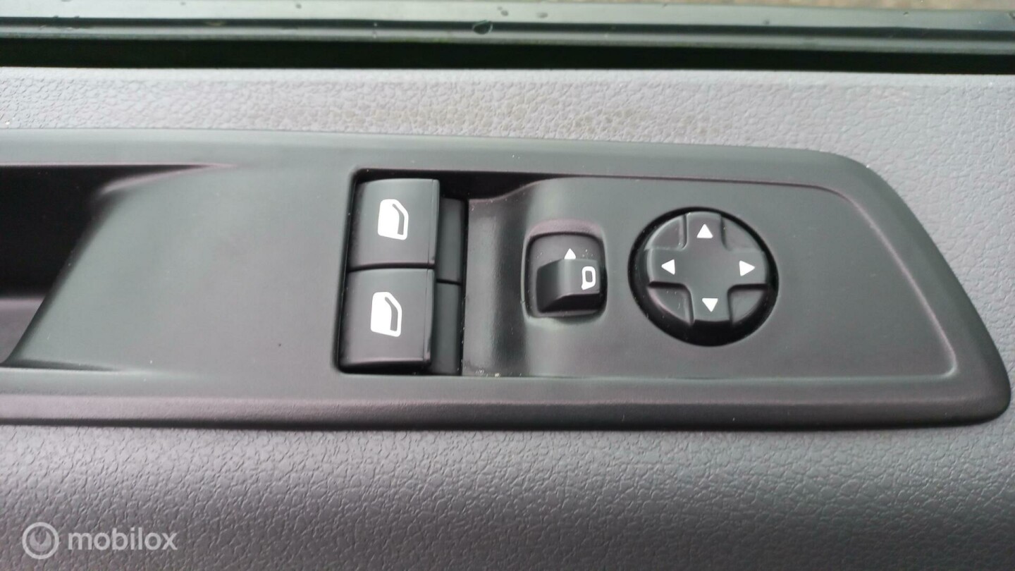 Opel-Vivaro bestel-5