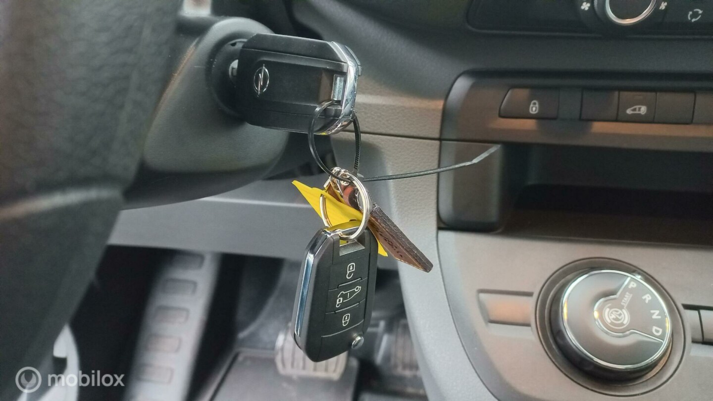 Opel-Vivaro bestel-9