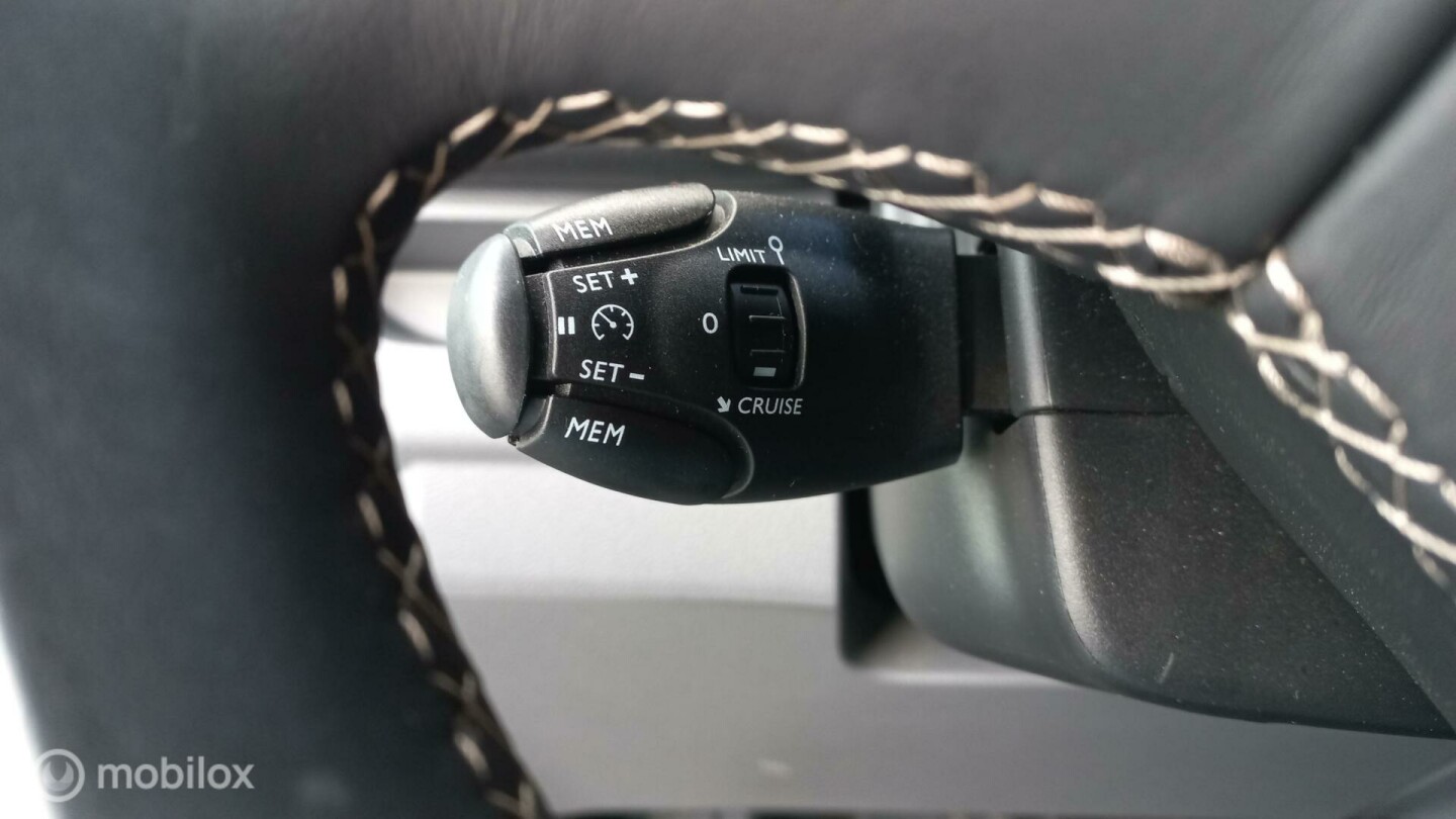 Opel-Vivaro bestel-16