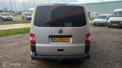 Volkswagen-Transporter-3