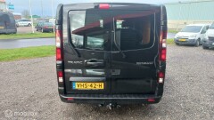 Renault-Trafic-4