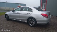 Mercedes-Benz-C-Klasse-2