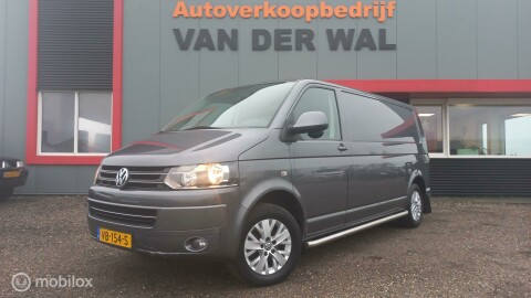 Volkswagen-Transporter-0