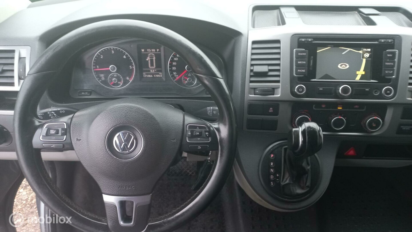 Volkswagen-Transporter-18
