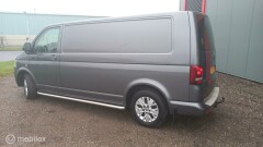 Volkswagen-Transporter-2