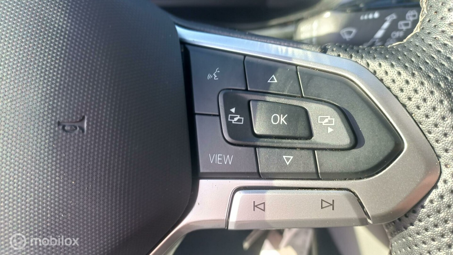 Volkswagen-Transporter-18
