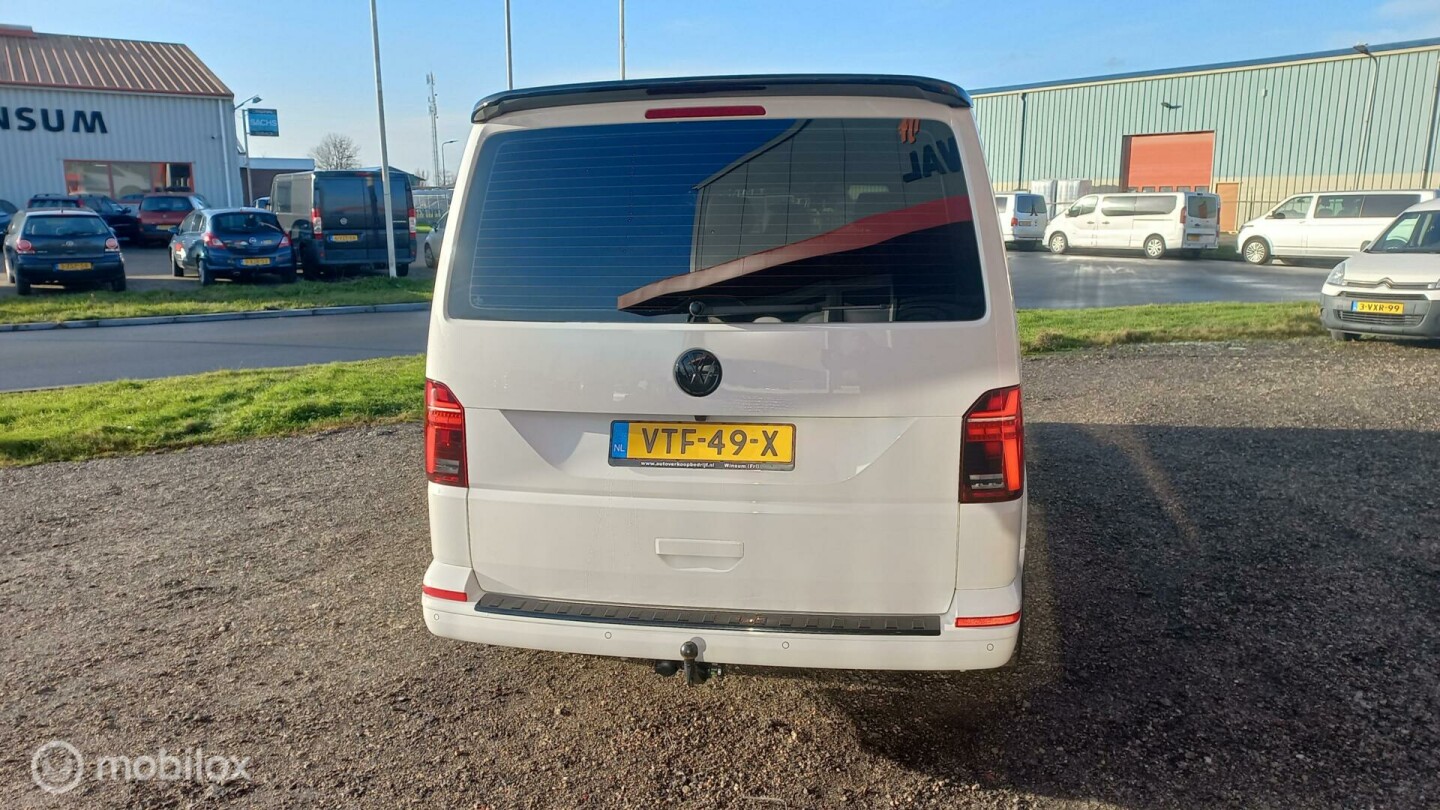 Volkswagen-Transporter-5