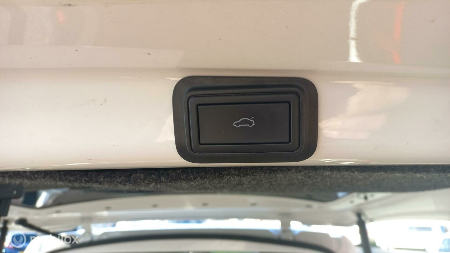 Volkswagen-Transporter-9