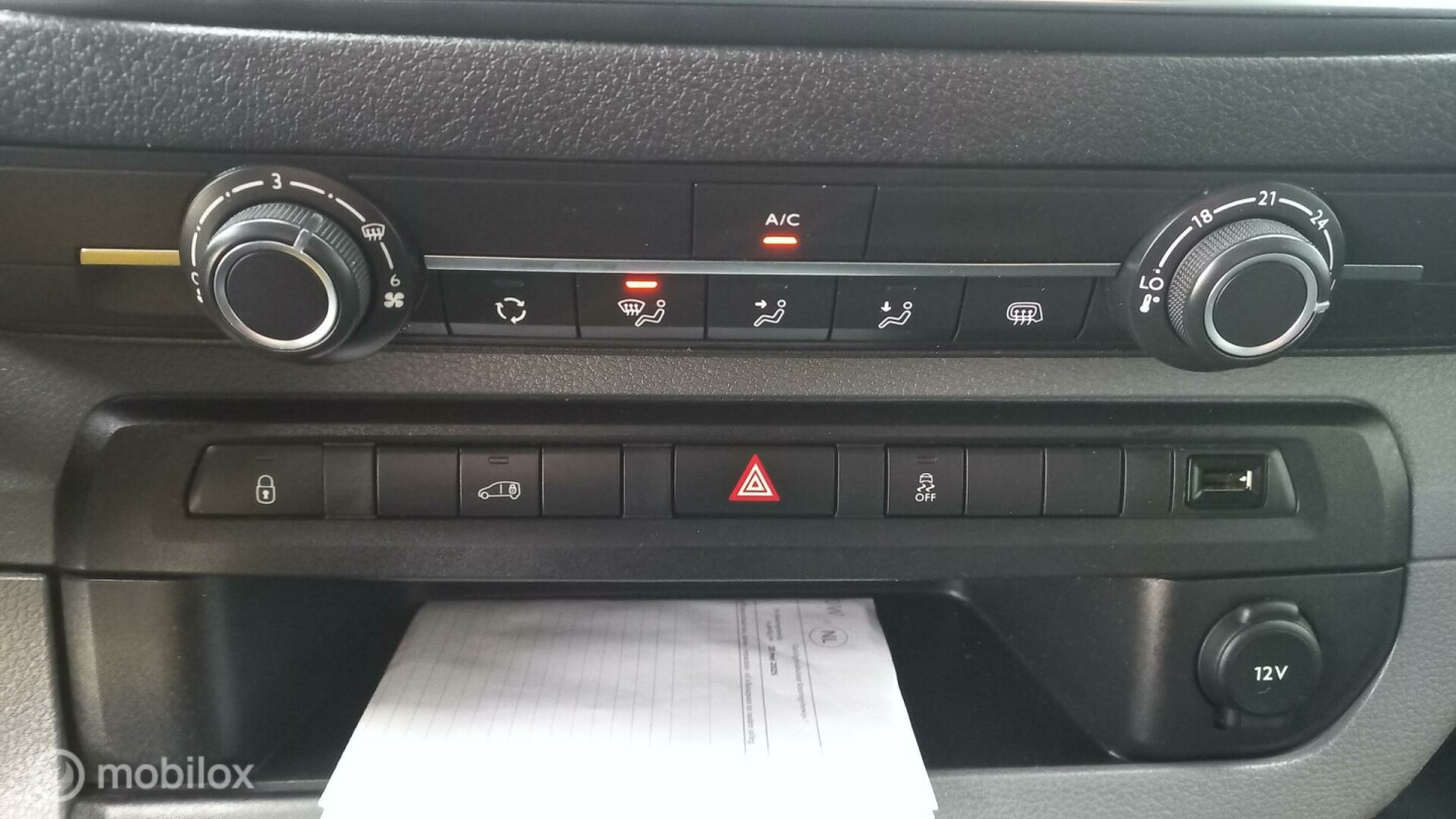 Peugeot-Expert-10
