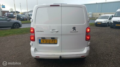 Peugeot-Expert-3