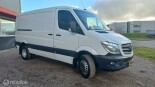 Mercedes-Benz-Sprinter-10