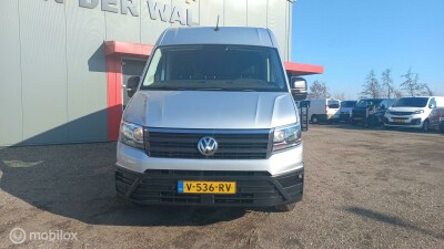 Volkswagen-Crafter-1