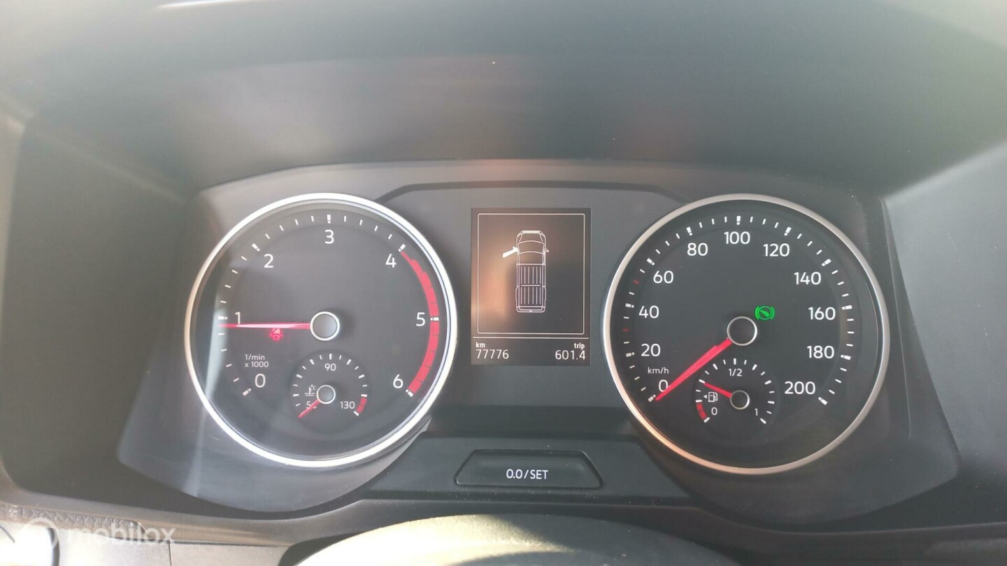 Volkswagen-Crafter-13