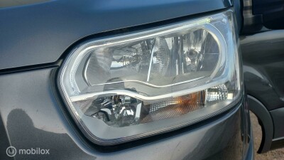 Ford-Transit-1