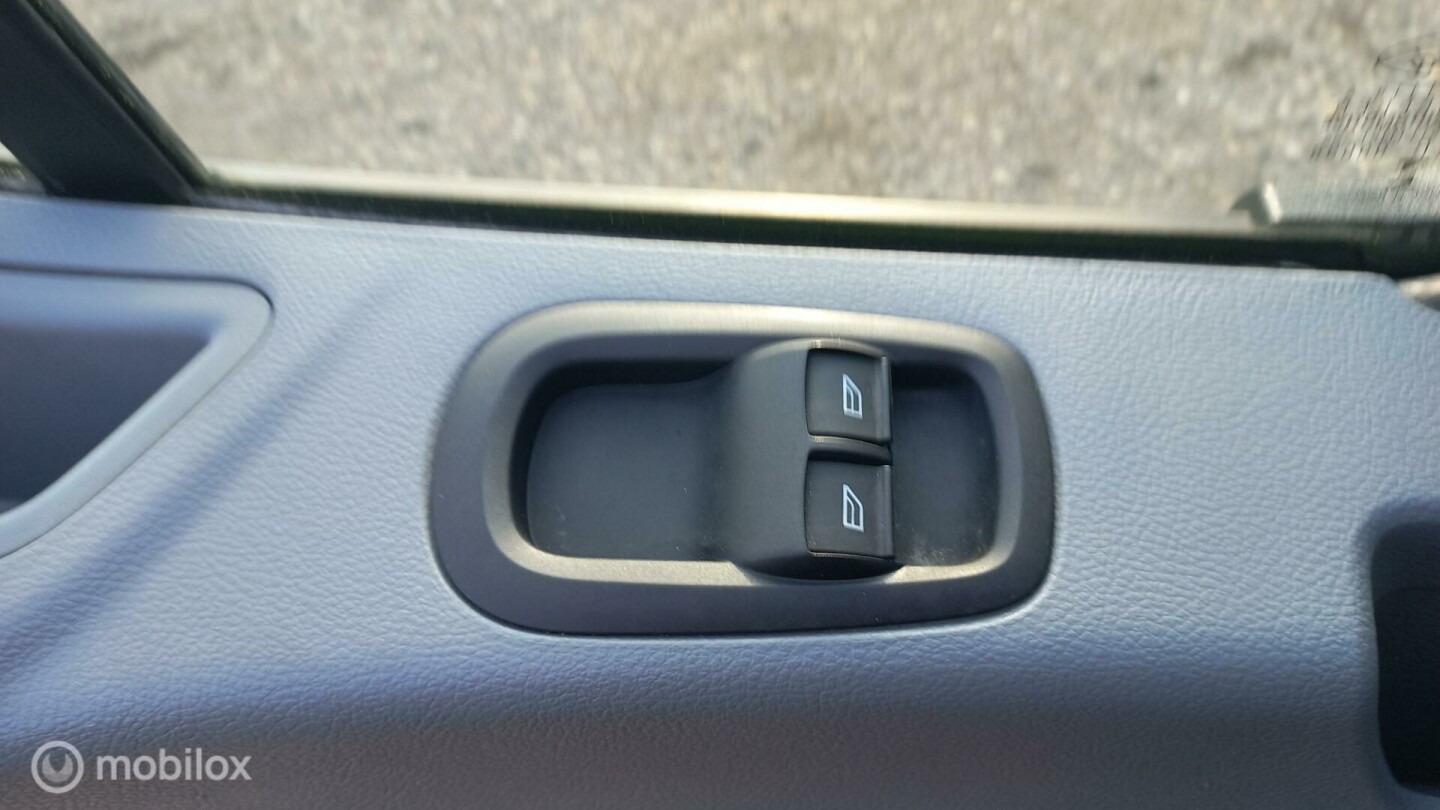 Ford-Transit-11