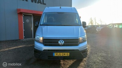 Volkswagen-Crafter-1