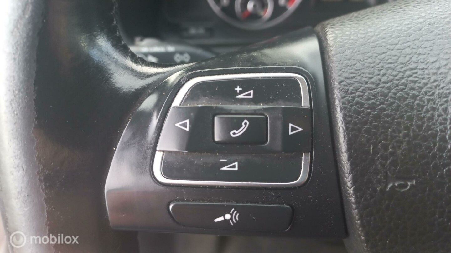 Volkswagen-Transporter-10