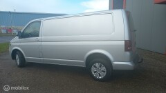 Volkswagen-Transporter-2