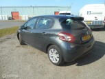 Peugeot-208-3