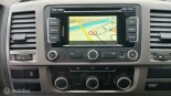 Volkswagen-Transporter-12